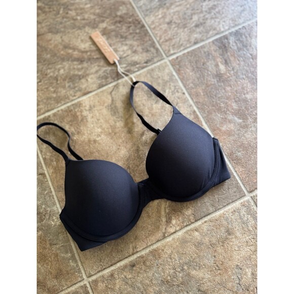 Skims Fits Everybody T-shirt Demi Bra Onyx Size 32C - Picture 3 of 6